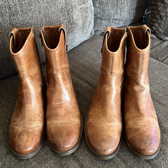 Vince Camuto Payatt Boots Size 8 M Warm Cognac Patina Round Toe - Picture 14 of 16